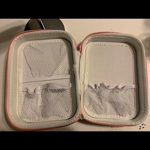 PINK HOLDER FOR MULTI USE